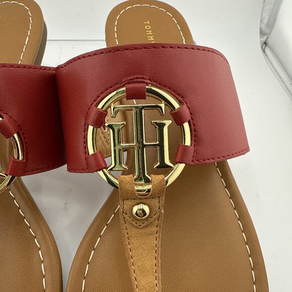 Tommy Hilfiger Women's Sia Red Thong Sandal Gold Tone Hardware Size 8.5M NWB - Picture 5 of 16